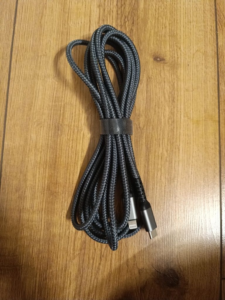 Kabel ładujący USB-C do Lightning