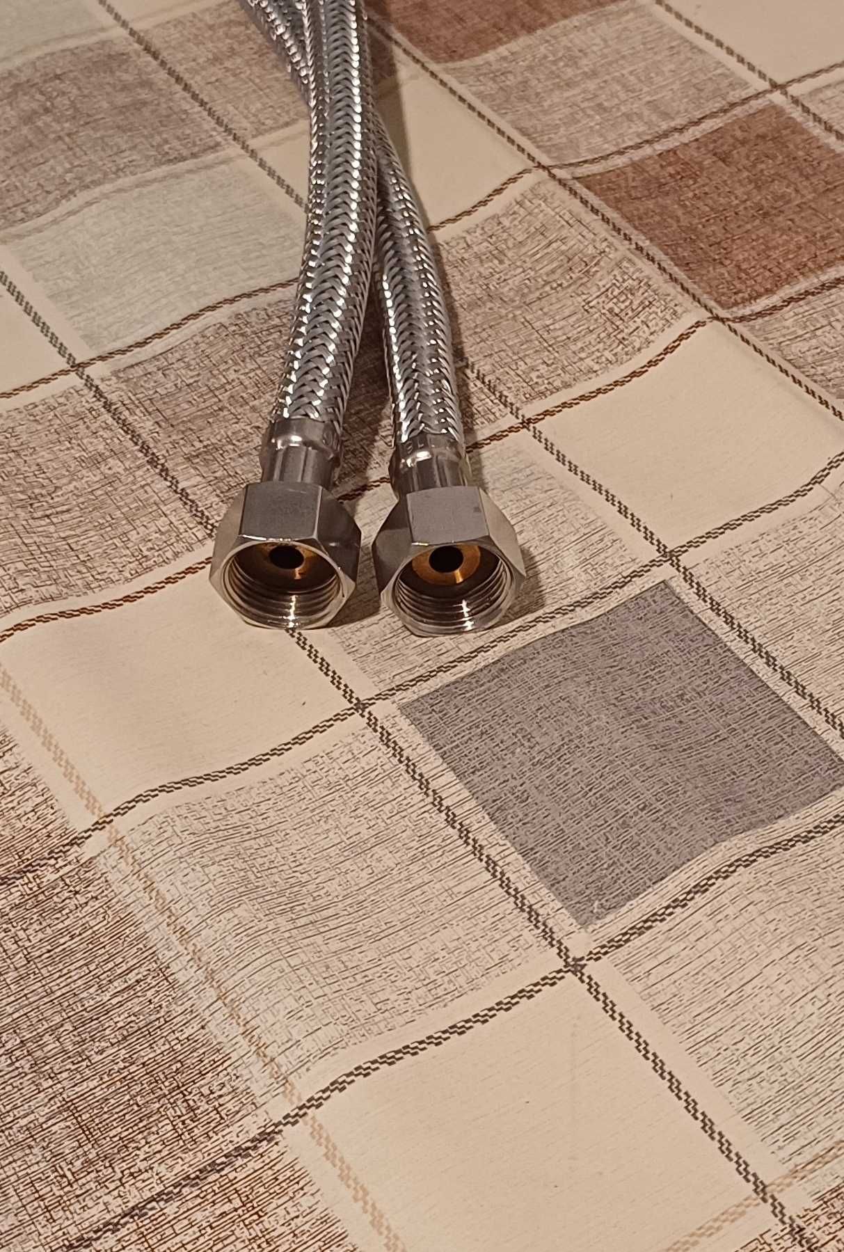 Wężyki przyłączeniowe 2 szt Inox 3/8W, 30 cm/8,5 stal nierdzewna