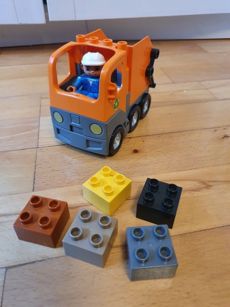Lego Duplo, śmieciarka + wóz policyjny, policja