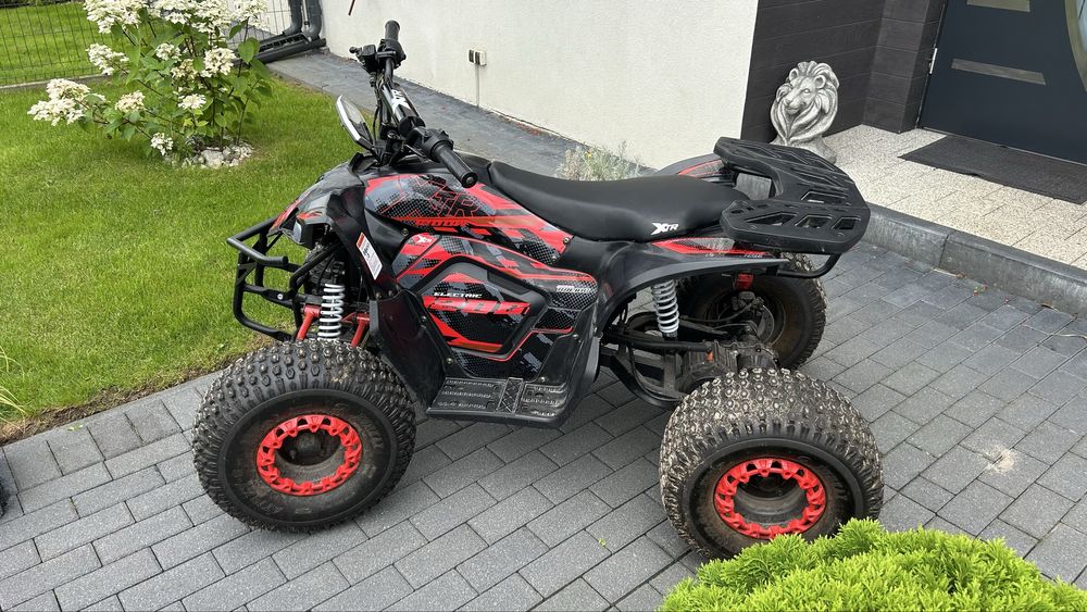 Quad XTR Revolt stan bardzo dobry