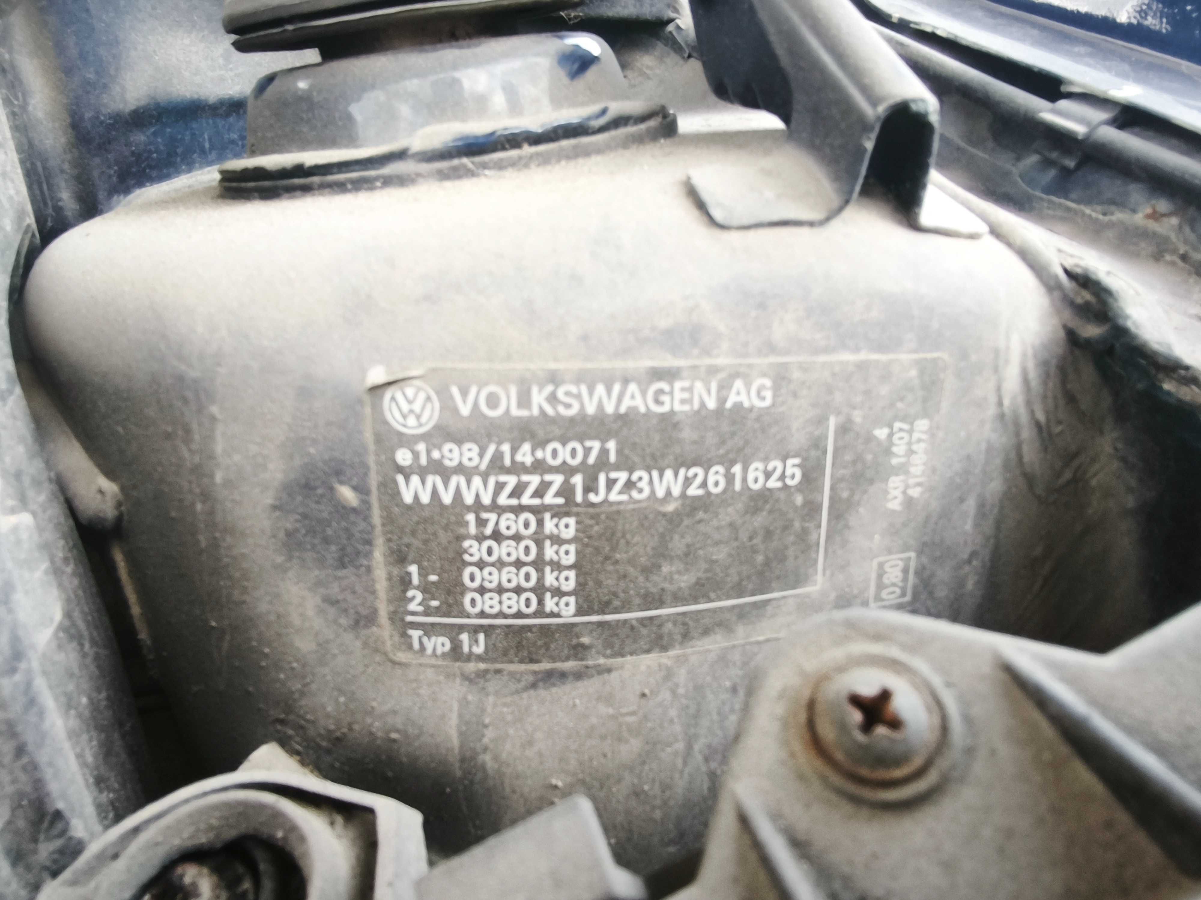 Golf 4 uszkodzona skrzynia 2002r 1.9TDI