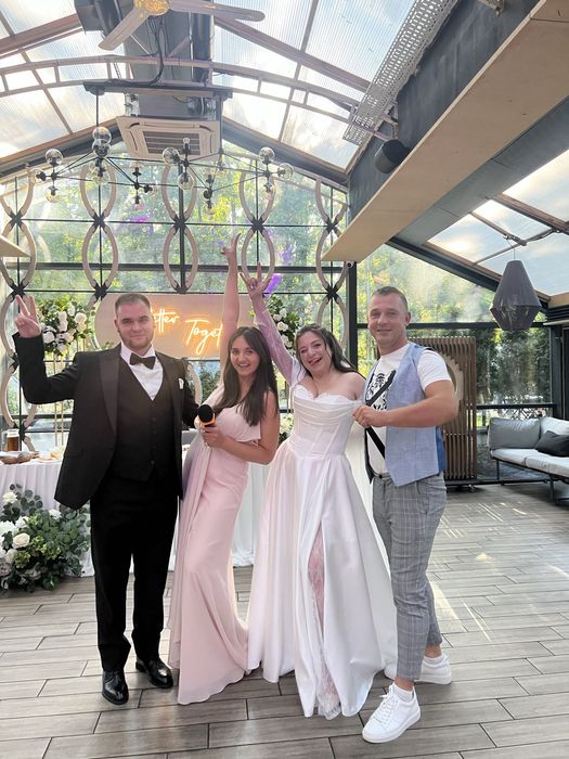 Ведуча музика dj на весілля свято корпоратив Київ