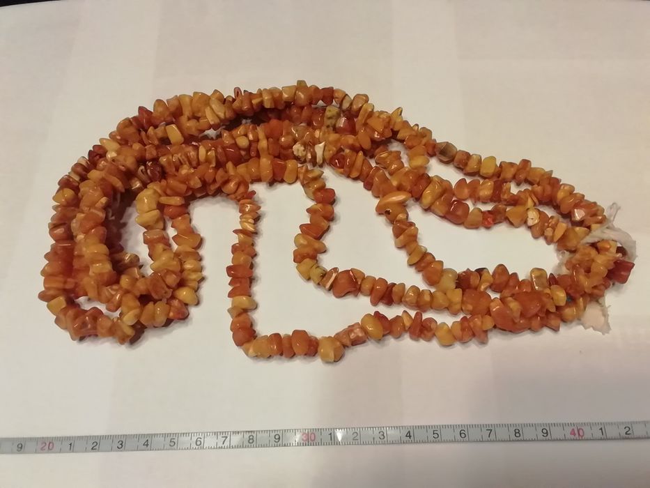 Sznur bursztynów naturalnych