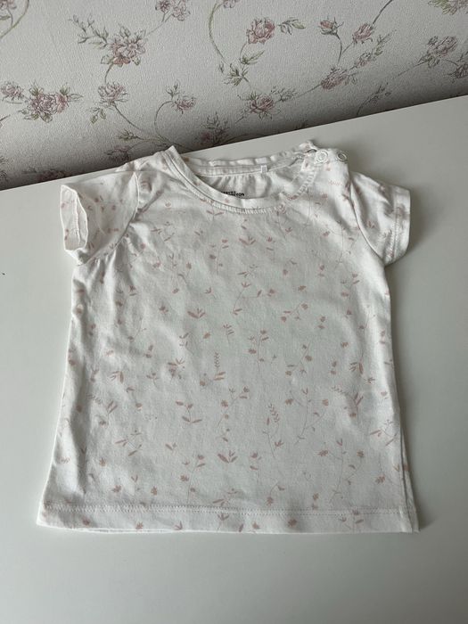 Nowy t shirt Reserved 74