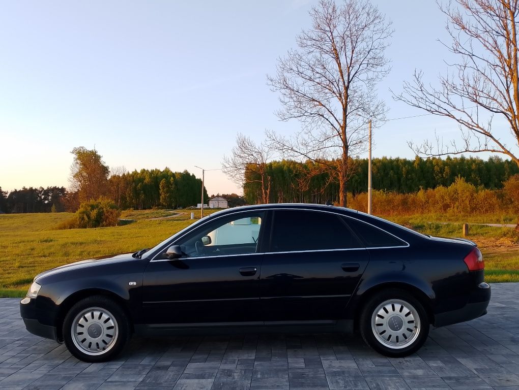 Audi A6 C5 1.9 TDI 130 km  Lift 2002, Kamera , DVD,  xenon