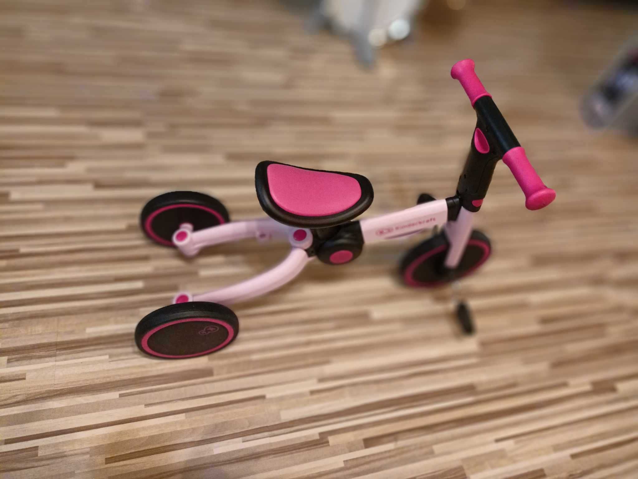 rowerek biegowy różowy trojkolowy