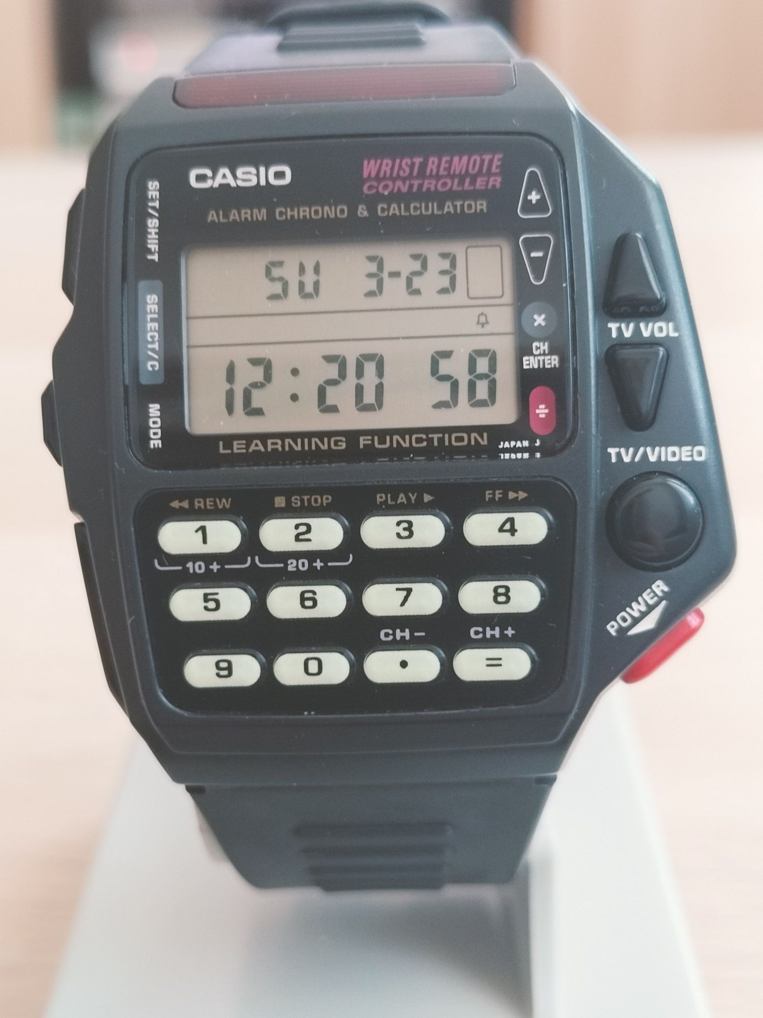 Zegarek Casio CMD-40. (1174)