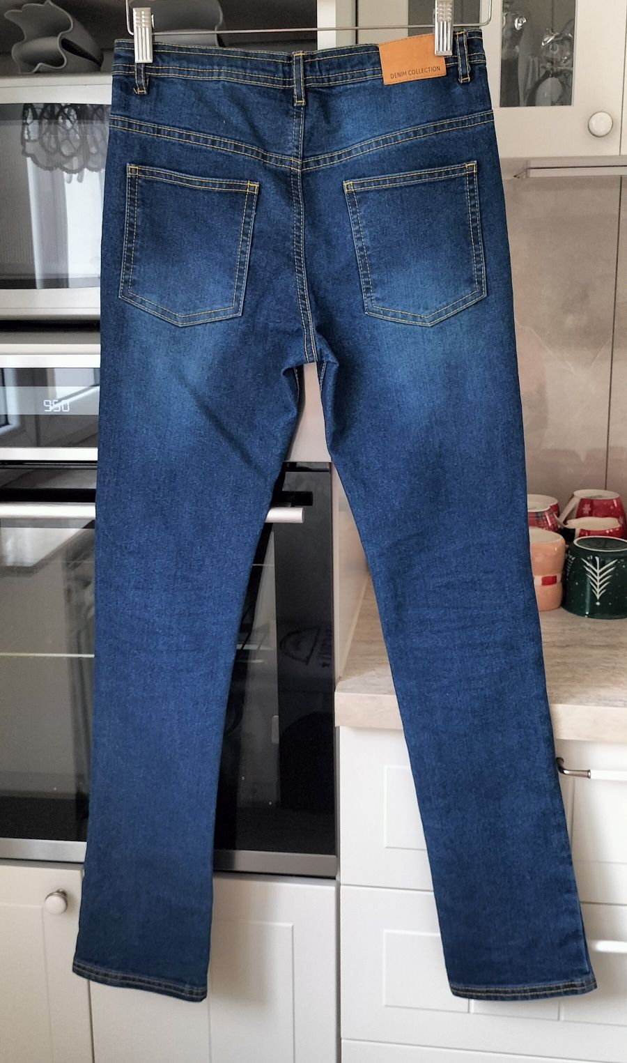 Elastyczne jeansy slim fit 164 stan idealny