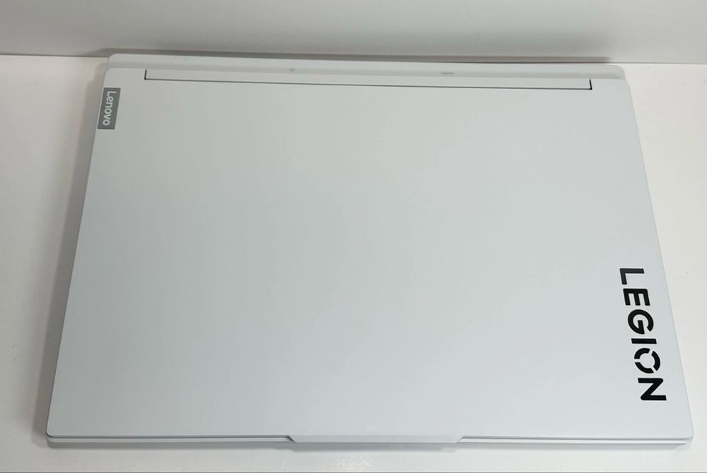 Legion 7 16' QHD+ 240hz, i7-14700HX, RTX 4060, 64GB RAM, 4TB SSD