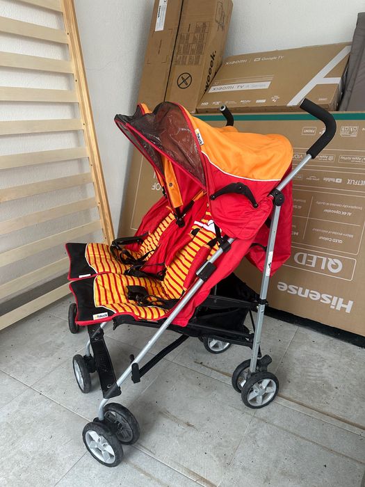 Carrinho duplo – adequado para levar no avião