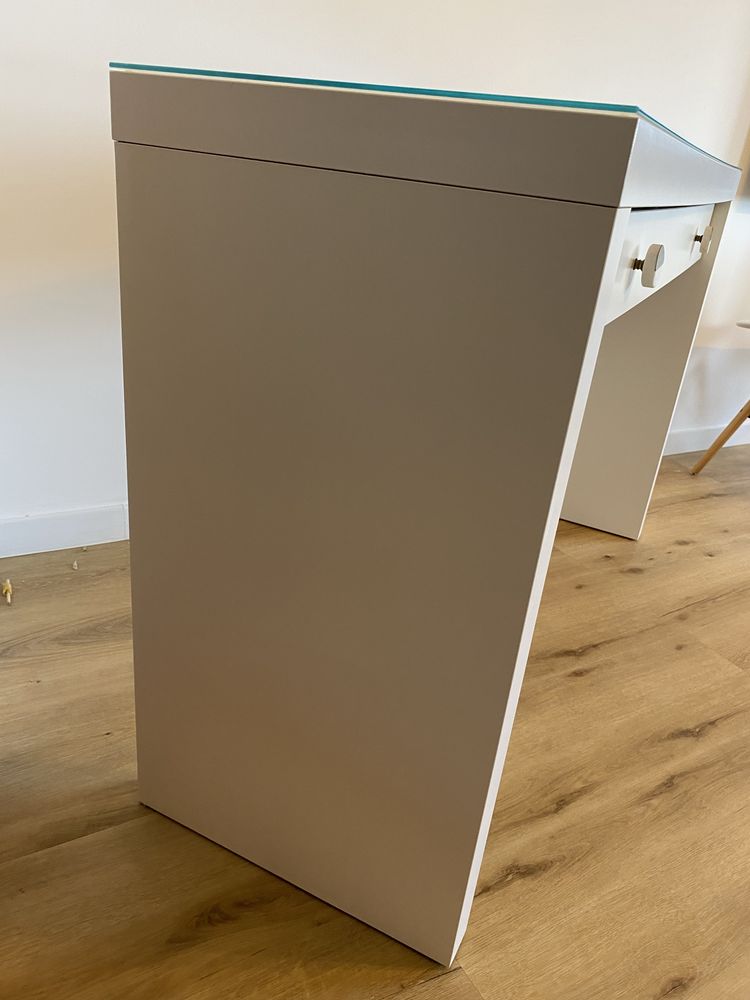 Toucador IKEA MALM