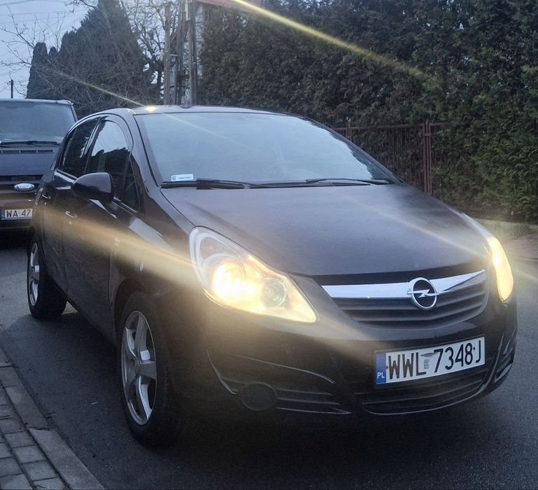 Opel Corsa D 2010 1.3d Ecoflex 5 Drzwi Hak Alusy