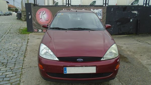 Para Peças Ford Focus (Daw, Dbw)