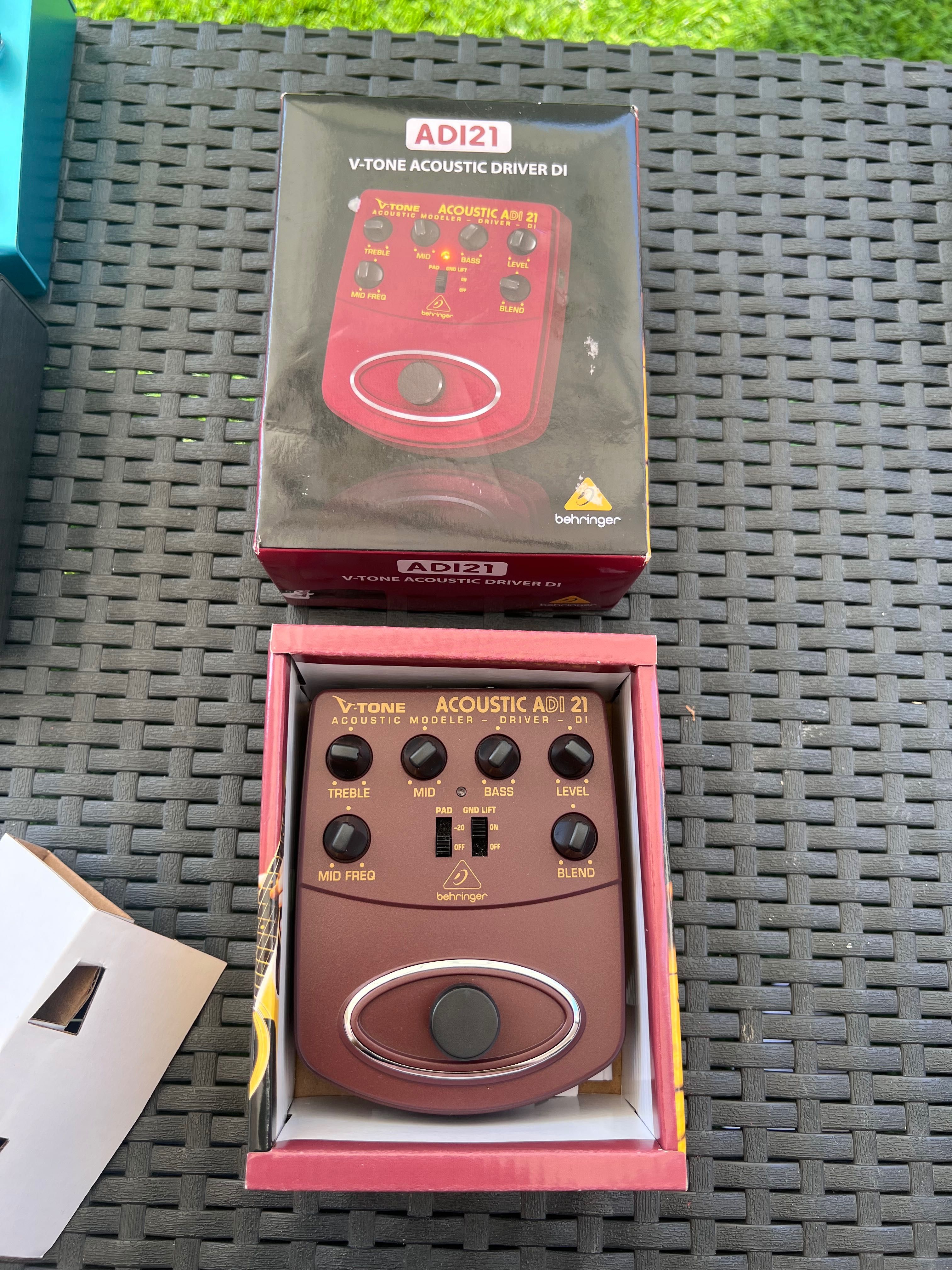 Vendo pedais Overdrive / fuzz / DI