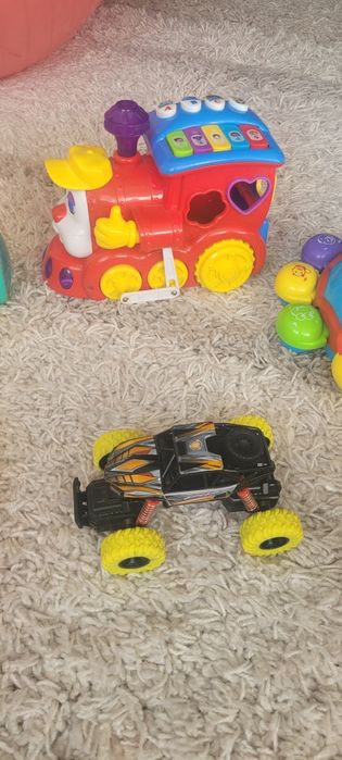 Продам дитячі якісні іграшки