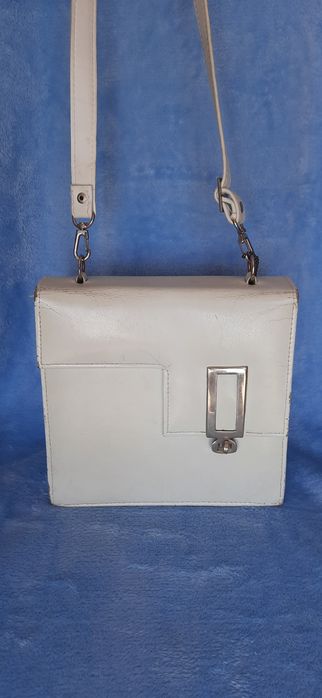 Вінтажний ,натуральна шкіра чемоданчик .