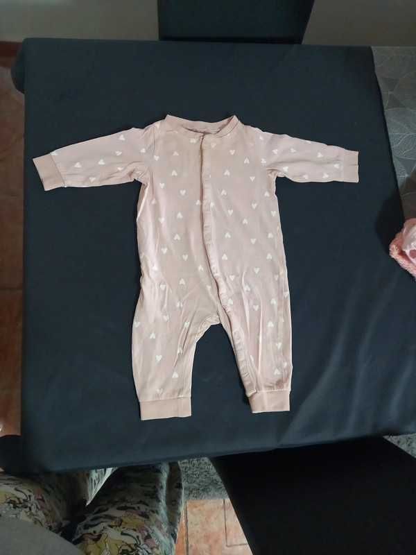 Conjunto de roupa 6 a 9 meses - ctt incluido