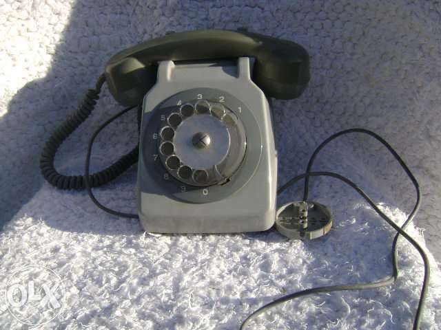 Telefone cinza claro - julho 1988 - modelo 55A-3110