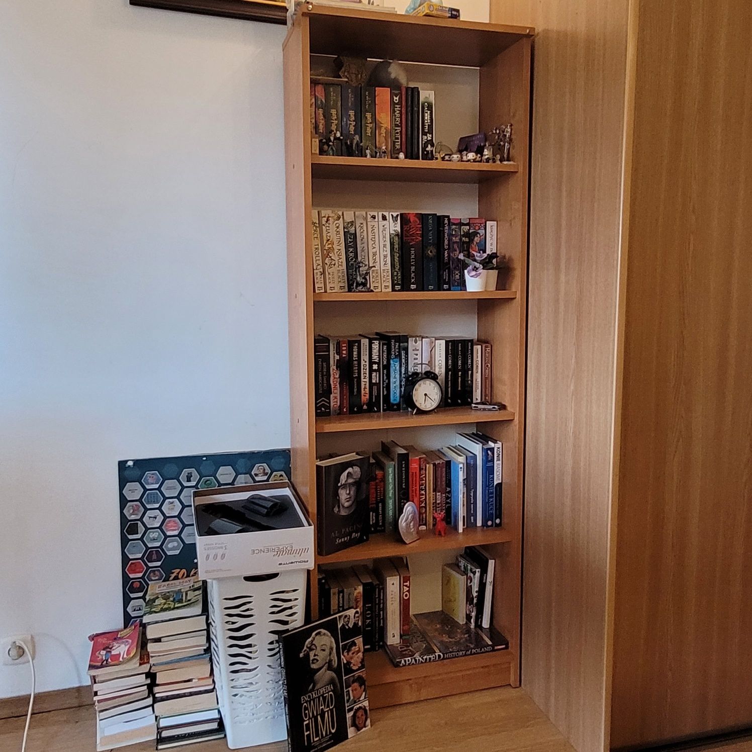 Regał na książki 60x180