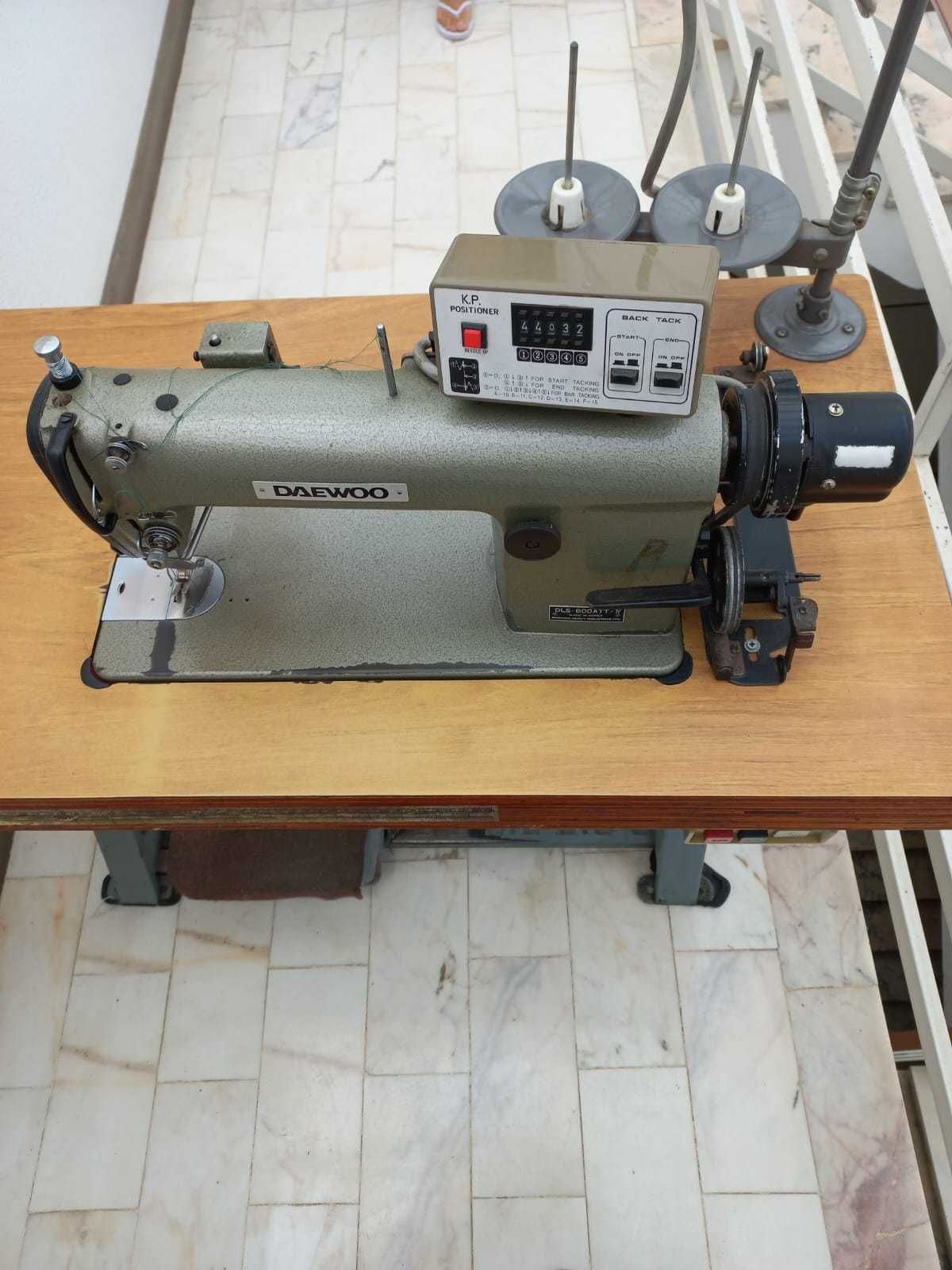 Maquina de Costura industrial