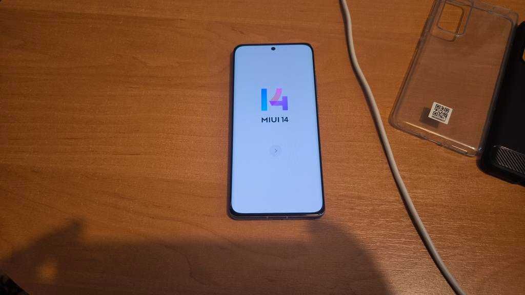 Telefon Xiaomi Mi 12 Blue 8/128GB + etui Spigen