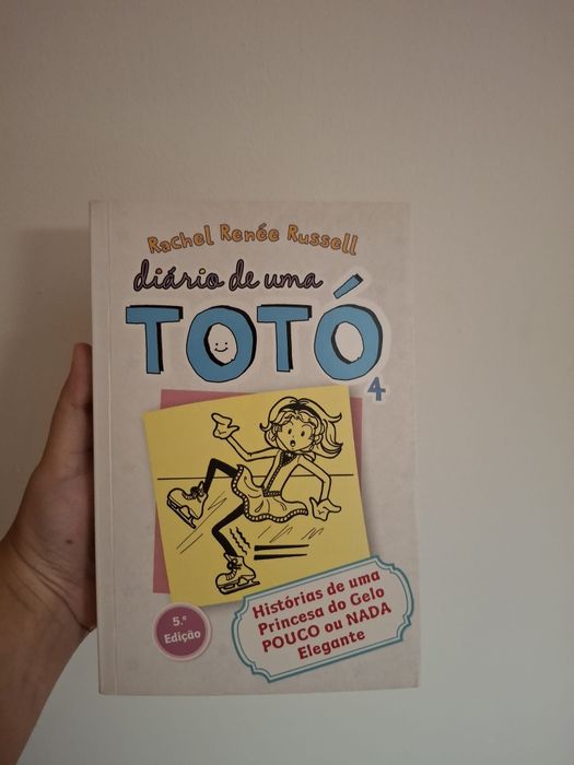 Livro "Diário de uma totó" 4