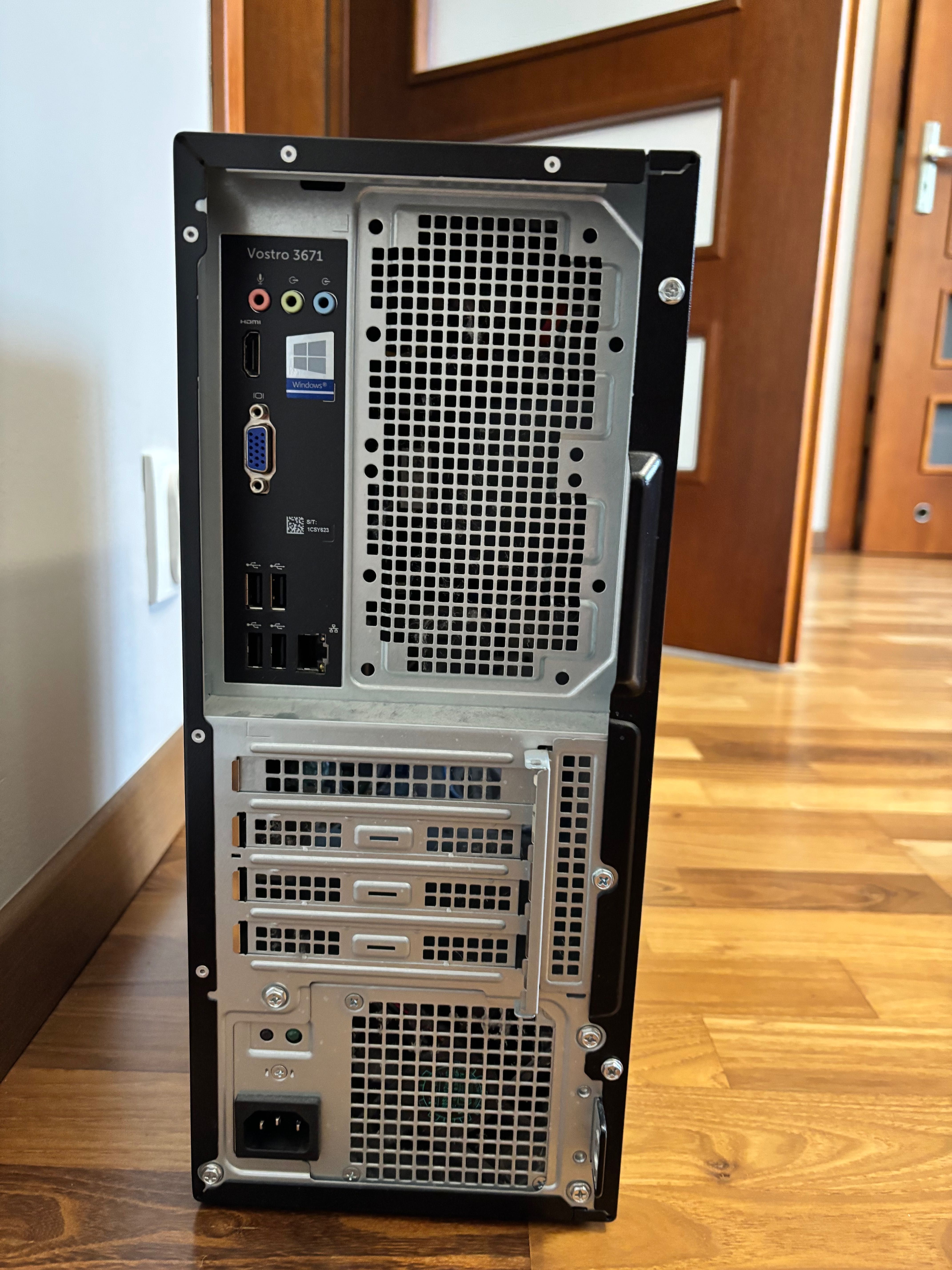 Komputer PC Dell Vostro 3671 + mysz, klawiatura, monitor 21"
