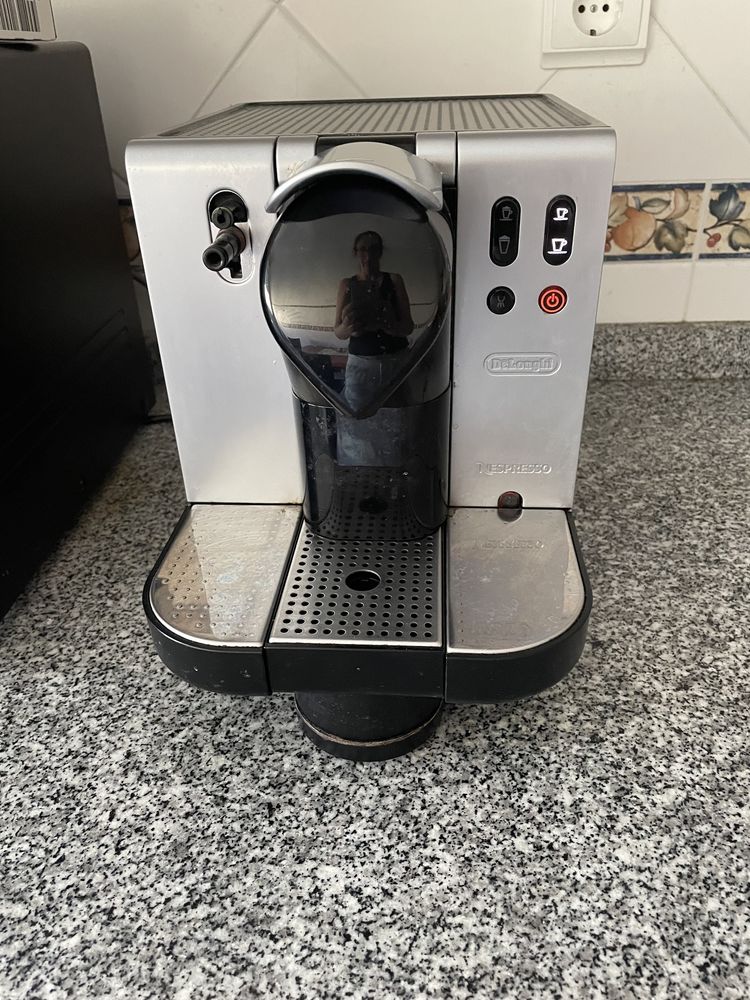 Maquina cafe delonghi