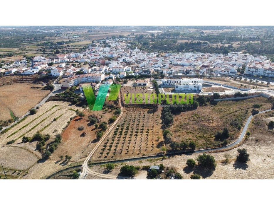 Terreno Misto em Odiáxere Excelente Localização Perto de Lagos, Pos...