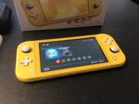 Konsola Nintendo Switch Lite Żółta 2 GRY JAK NOWA