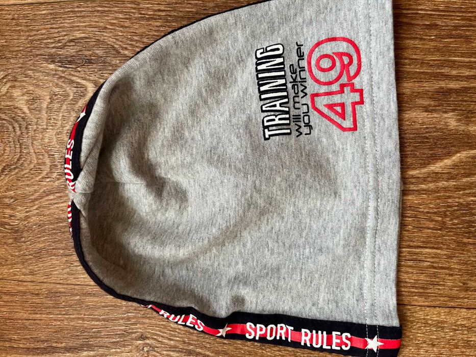 Трикотажная шапка для мальчика