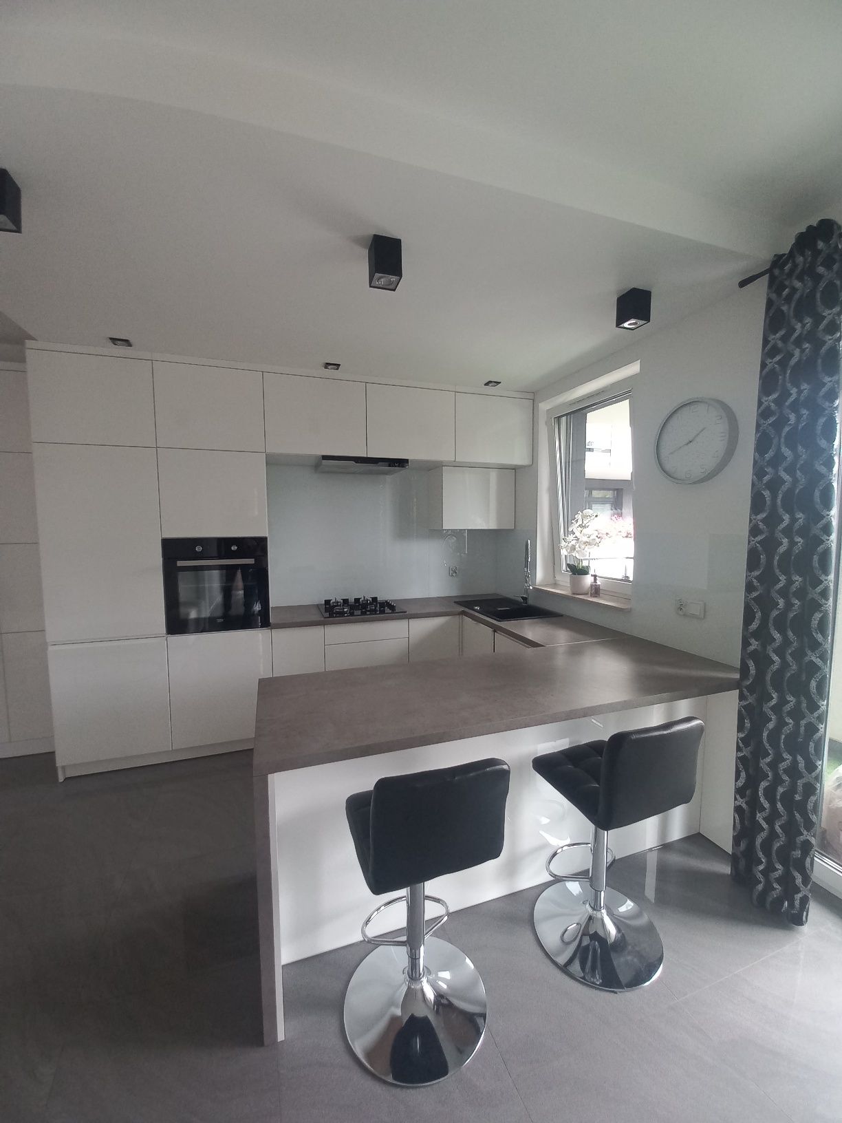 Apartament za parkiem