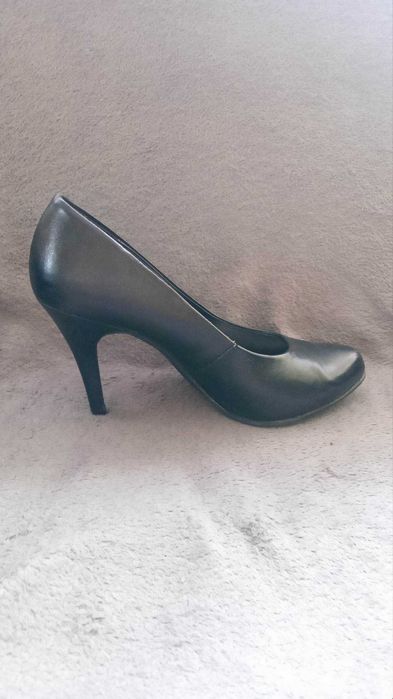 Obcasy Graceland rozm. 37