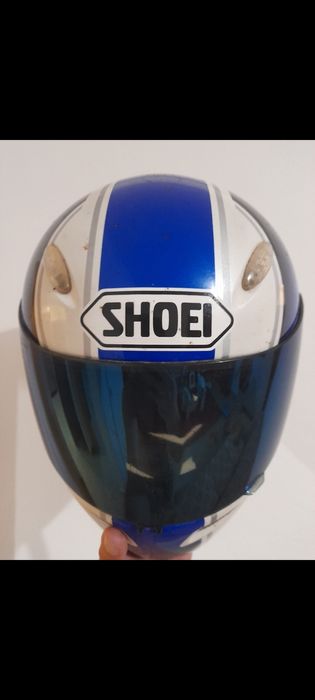 Capacetes moto usados.