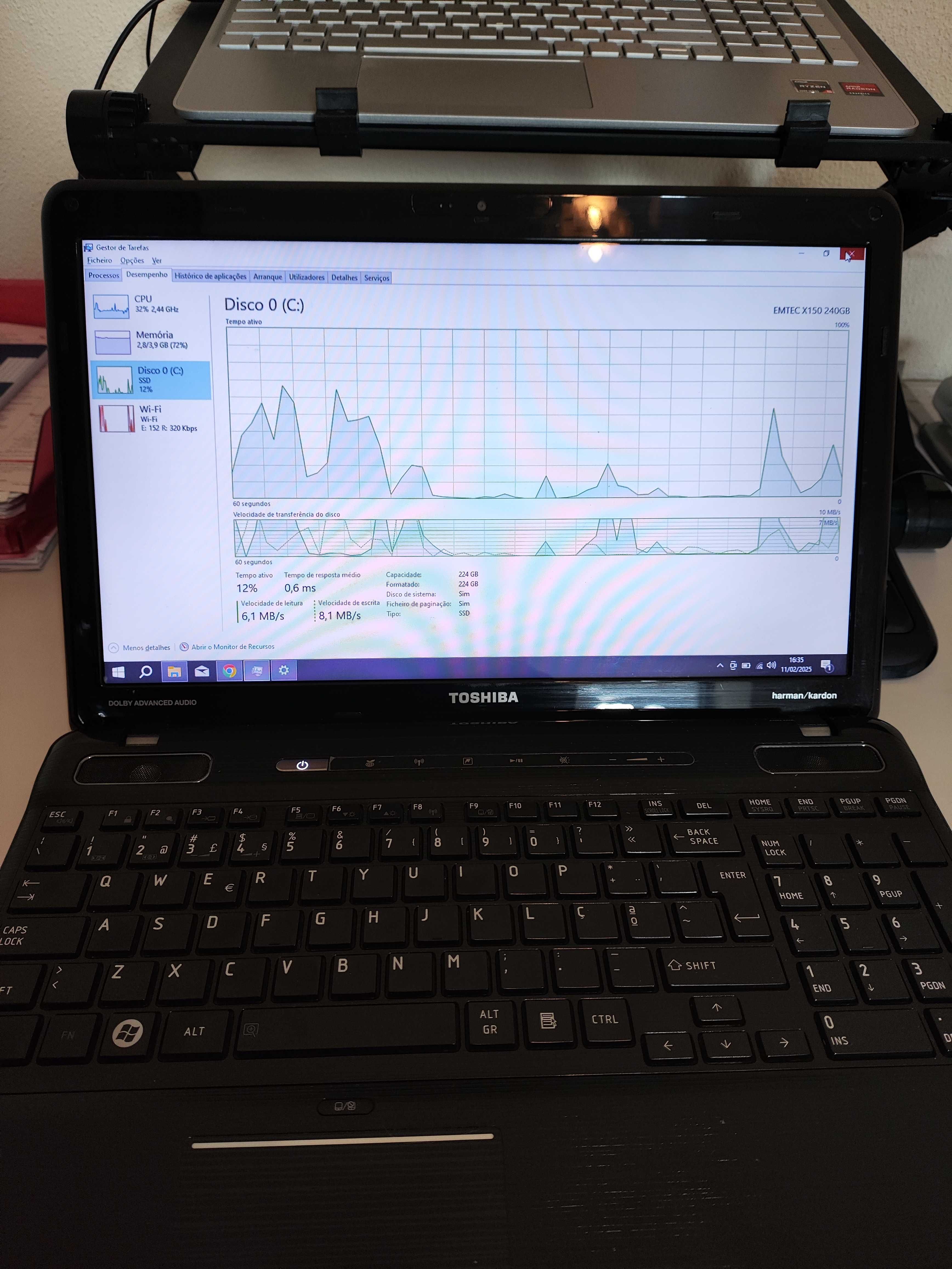 Vendo computador Toshiba