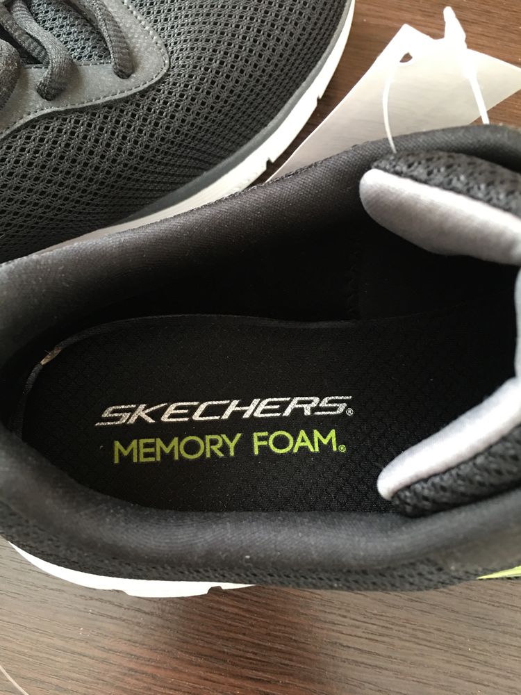 Кросівки Skechers  Men’s Athletic Shoe