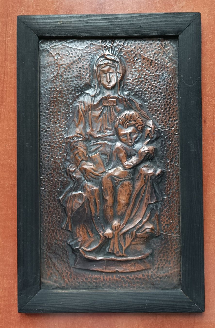 Miedziana płaskorzeźba w ramce Madonna z Dzieciątkiem
