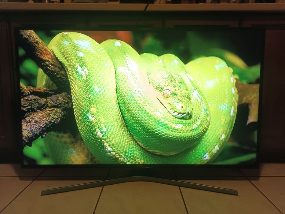 Tv Samsung 50" 4K SMART WiFi DVB-T 2 hevc UHD HDR telewizor LED Tizen