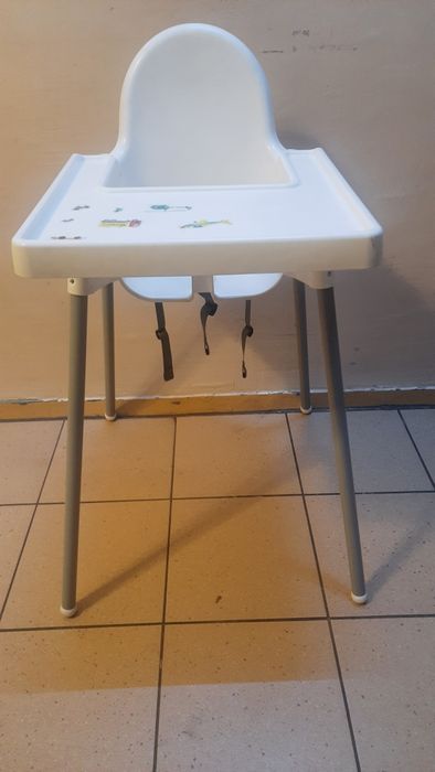 Krzesełko do karmienia dziecka