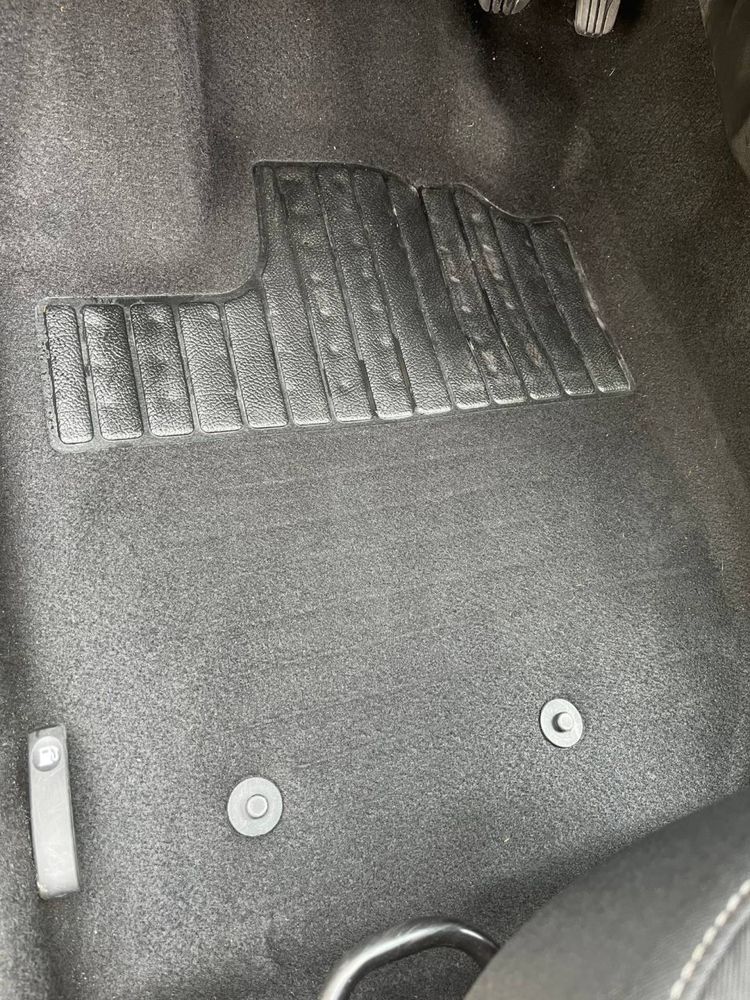 Хімчистка авто Полтава