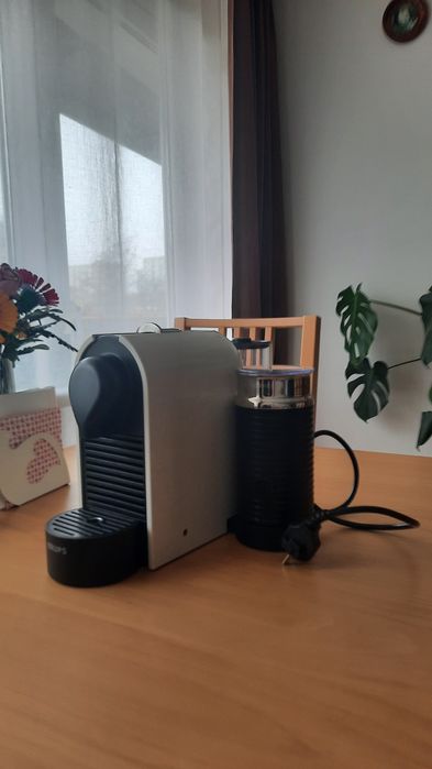 Ekspres kapsułkowy Nespresso U milk