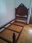 Cama D. Maria  meia pessoa