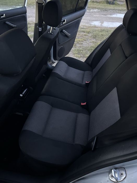 Golf 4, 1.4 бензин, 2001