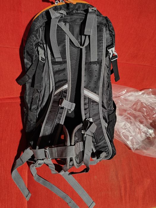 Plecak turystyczny/sportowy 25l