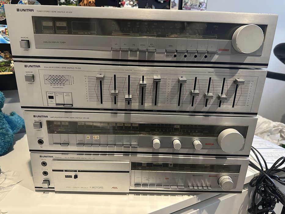 Wieża Unitra magnetofon MDS32 tuner AS632 korektor WS432 wzmacniacz