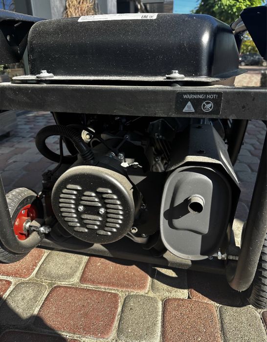 Продам генератор бензиновий