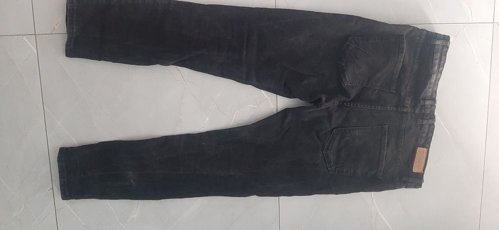 Spodnie męskie pull&bear