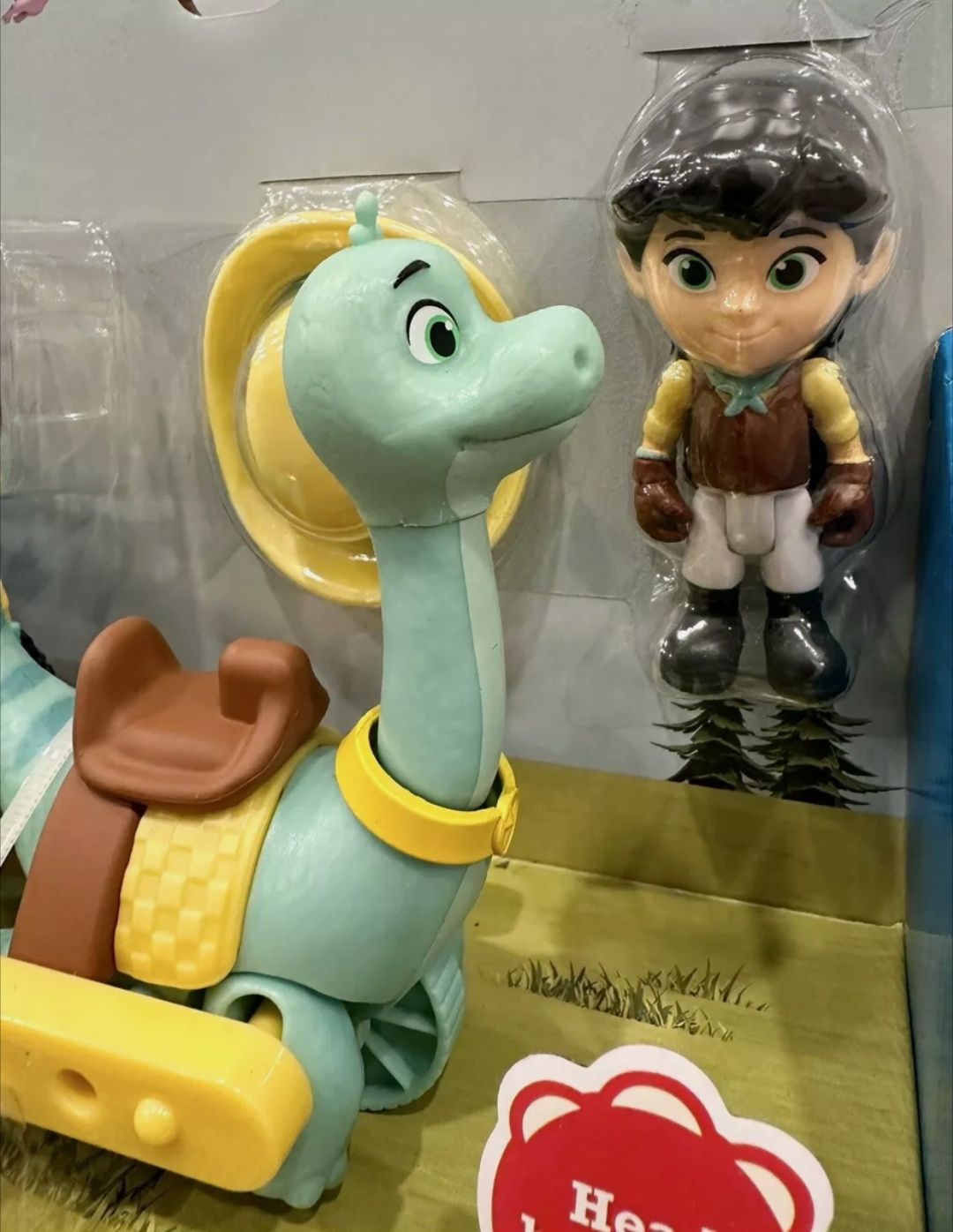 Dino Ranch з фігурками. Dino Action Pack. Іграшка ранчо динозаврів.