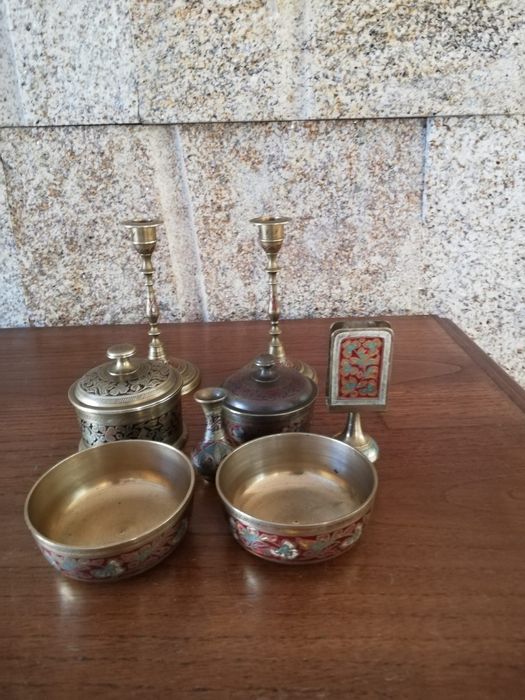 Conjunto de peças antigas. Artesanato indiano