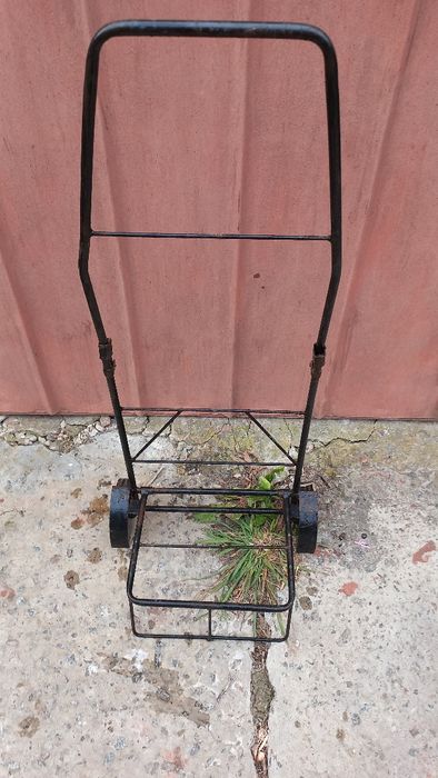 тележка  тачка кравчучка.в хорошем состоянии